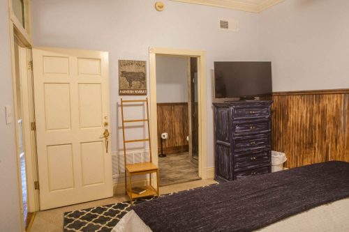 Room C boutique hotel mason texas 49