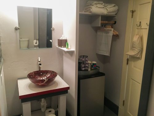 Room D boutique hotel mason texas 56